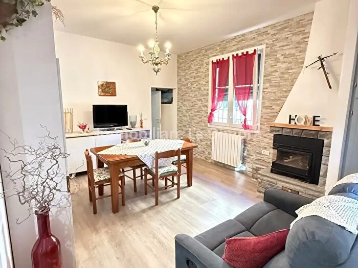 Casa con 5 locali in vendita in Conselice