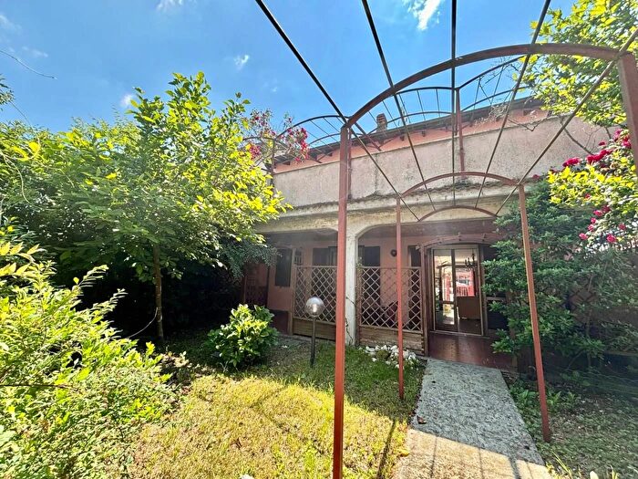Casa quadrilocale in vendita in Corso Giovanni Josti Mortara, Mortara