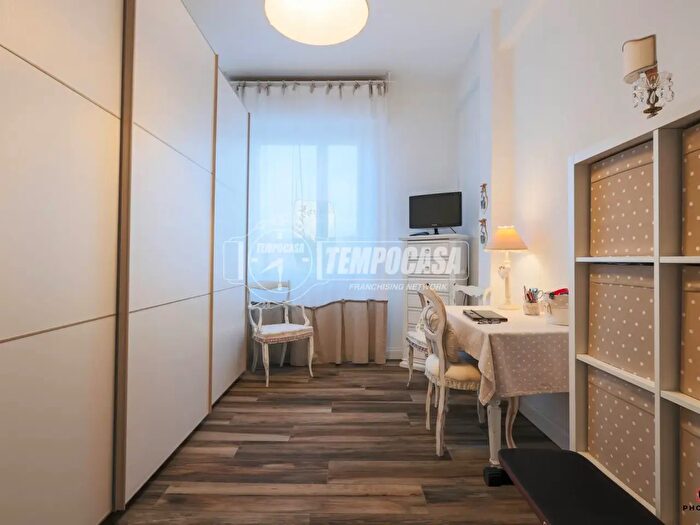 Appartamento quadrilocale in vendita in Livorno