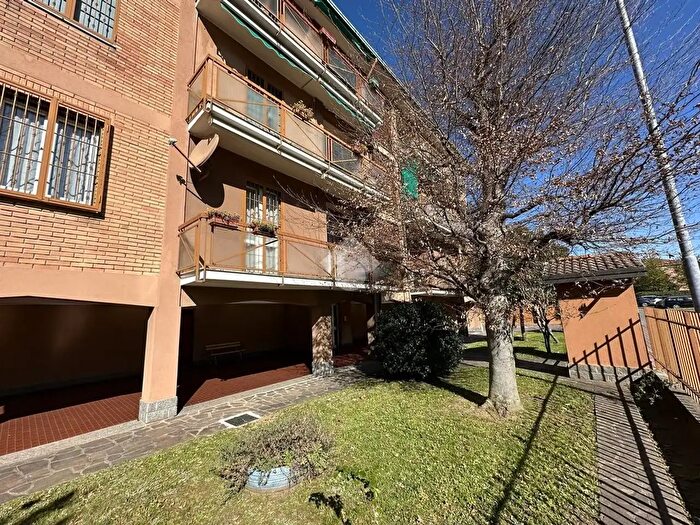 Appartamento quadrilocale in vendita in Via San Filippo Neri, Carugate