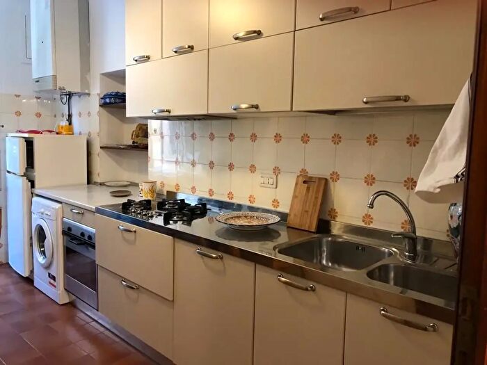 Appartamento trilocale in affitto in Pisa