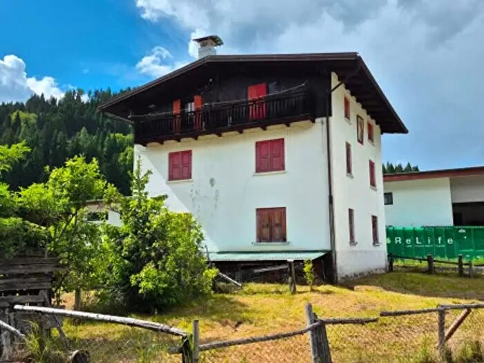 Casa con 6 locali in vendita in Via Medola, Santo Stefano Di Cadore