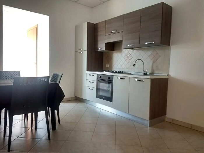 Appartamento trilocale in affitto in Via Contessa Matilde, Pisa