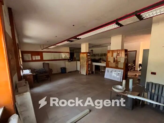 Appartamento con 5 locali in vendita in Via Vincenzo Gioberti, Foggia