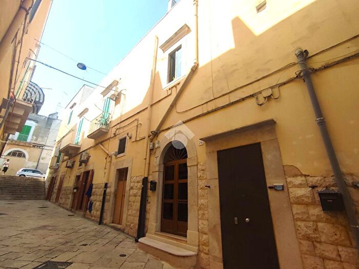 Appartamento trilocale in vendita in Vicolo III Madonna dei Martiri, Molfetta