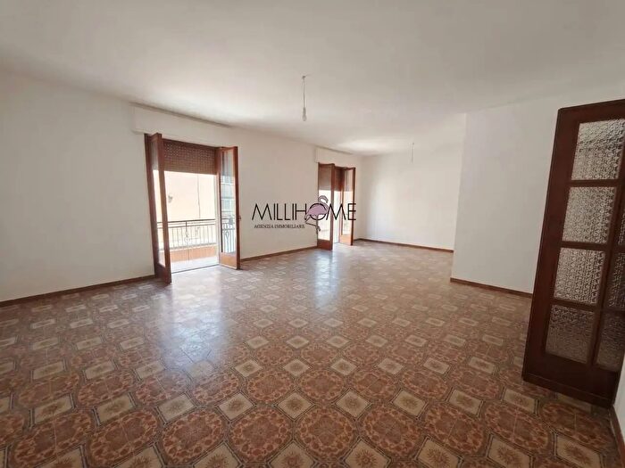 Appartamento con 5 locali in affitto in Via Dante Alighieri, Marsala