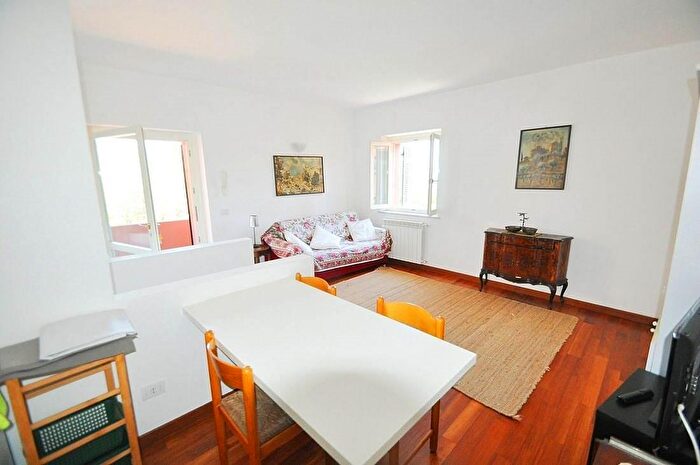 Appartamento trilocale in affitto in La Spezia