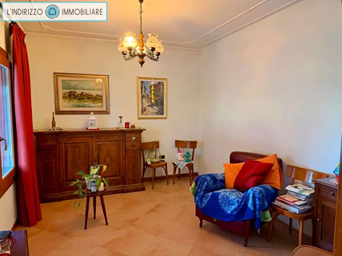 Casa con 6 locali in vendita in Scorze'