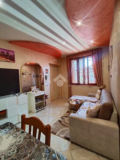 Casa quadrilocale in vendita in Via Vincenzo Calvanese, Afragola