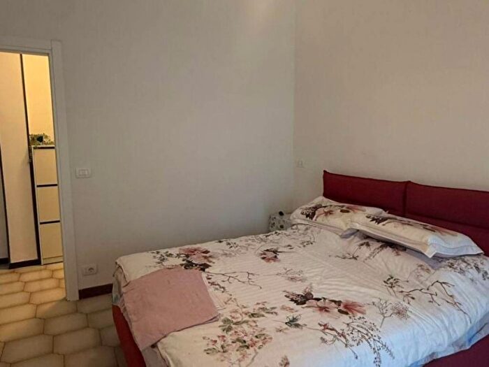 Appartamento trilocale in affitto in Via Francesco Petrarca, Centro, Cologno Monzese