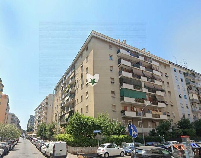 Appartamento trilocale in affitto in Via Statilio Ottato, Cinecittà, Roma