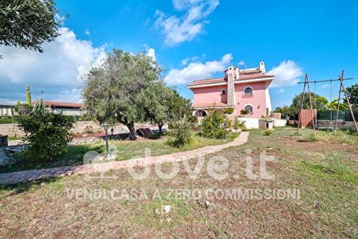 Casa quadrilocale in vendita in Via del Gambero, Siracusa