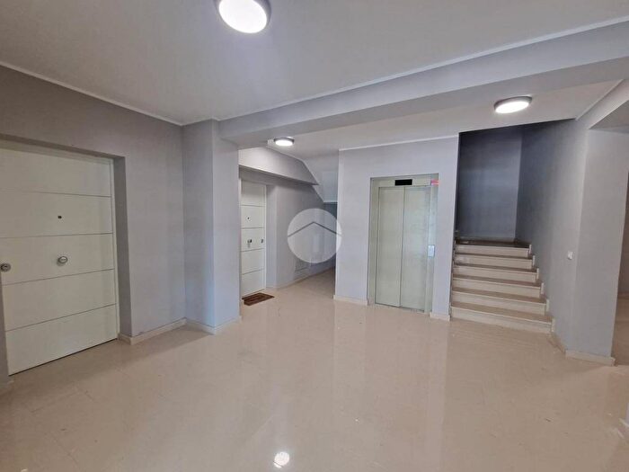 Appartamento bilocale in affitto in Via della Mortella, Monti Tiburtini, Roma