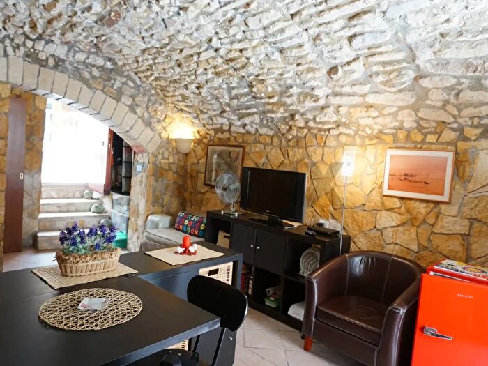 Appartamento monolocale in vendita in Via Alessandro III, Vieste