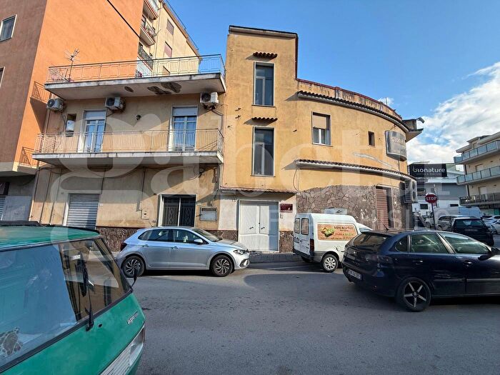 Casa con 5 locali in vendita in Via Murelle, Angri