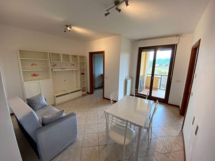Appartamento bilocale in affitto in Via Irlanda, Bastia Umbra