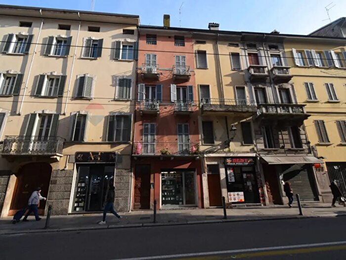 Appartamento bilocale in affitto in Via Garibaldi, Parma