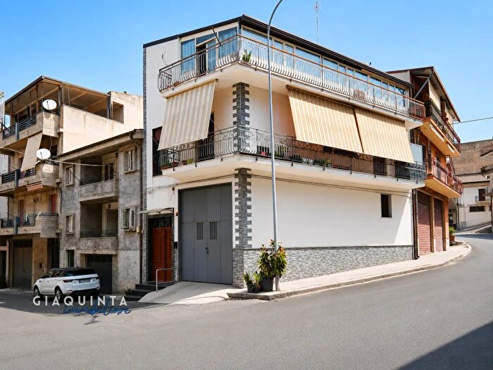 Casa quadrilocale in vendita in Via Circonvallazione Snc, Palagonia