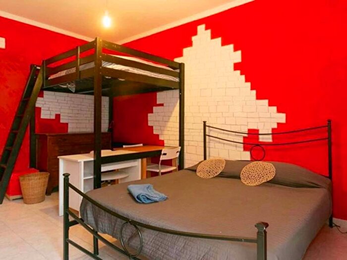 Appartamento trilocale in affitto in Via Ruggero Bonghi, Pezzotti Meda, Milano