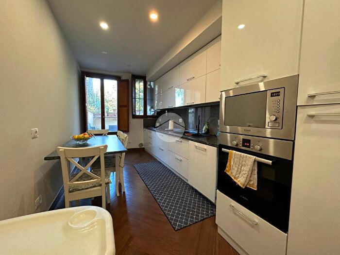 Appartamento quadrilocale in vendita in Via di Peretola, Firenze