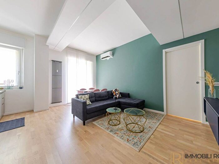 Appartamento bilocale in affitto in Viale Pisa, Piazzale Siena, Milano