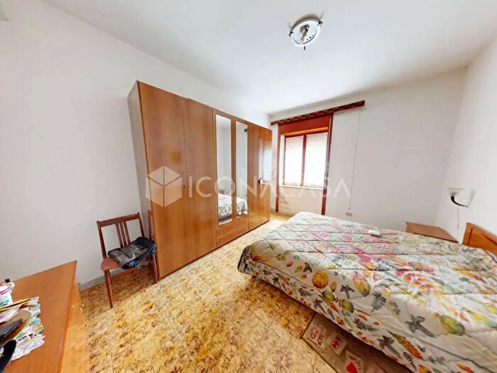 Casa con 7 locali in vendita in Via Castellammare, Saviano