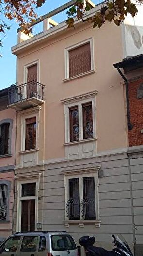 Casa monolocale in affitto in Viale dei Mille, Plebisciti Susa, Milano