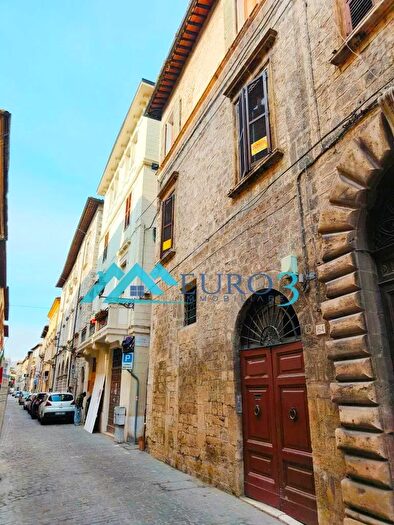 Appartamento con 5 locali in vendita in Ascoli Piceno