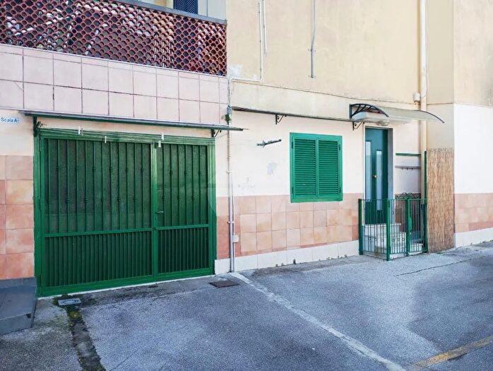 Appartamento con 5 locali in vendita in Minturno