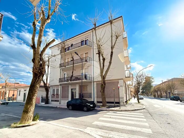 Appartamento quadrilocale in vendita in Via Bernardino Jatosti, Avezzano