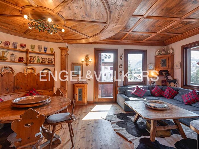 Appartamento con 5 locali in affitto in Centro, Cortina dAmpezzo