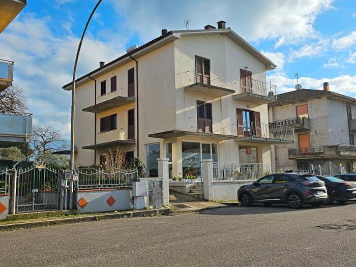 Appartamento bilocale in vendita in Via Maggio, Giove
