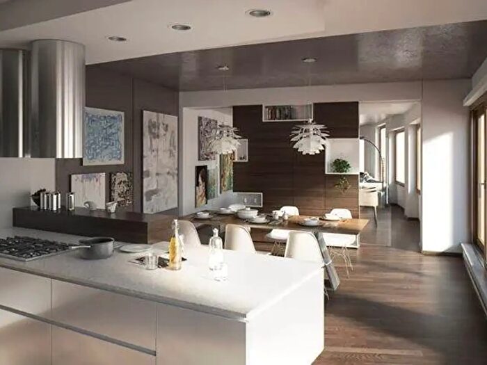 Appartamento con 5 locali in vendita in Via Pitagora, Modena
