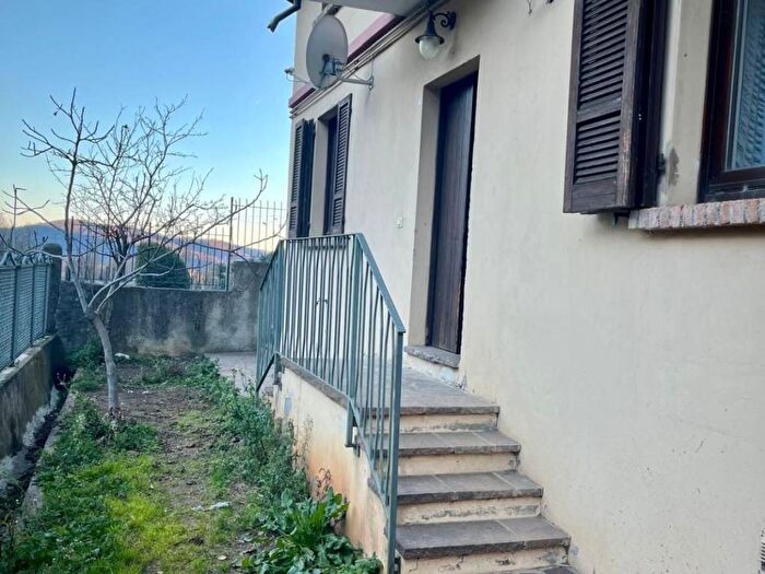 Appartamento bilocale in affitto in Via Monte Grappa, Centro, Nave