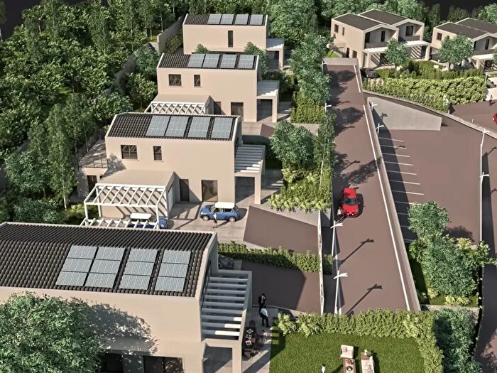 Casa quadrilocale in vendita in Via Canal del Pozzo, Sasso Marconi