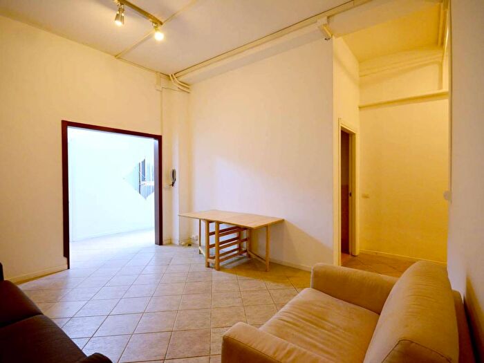 Appartamento con 5 locali in affitto in Via Ettore Ponti, Barona, Milano