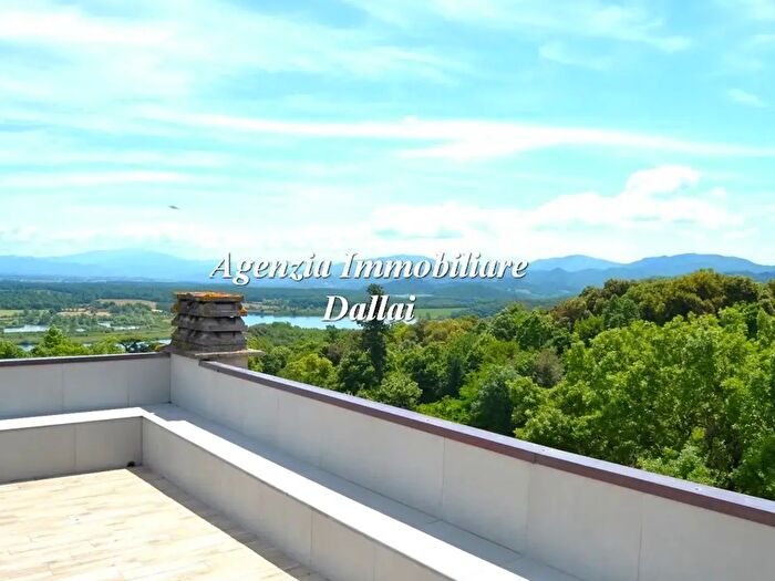 Appartamento con 5 locali in vendita in Via Nazionale, Barberino Di Mugello