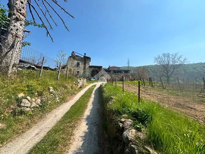 Casa monolocale in vendita in Via Silvio Bonomelli, Iseo