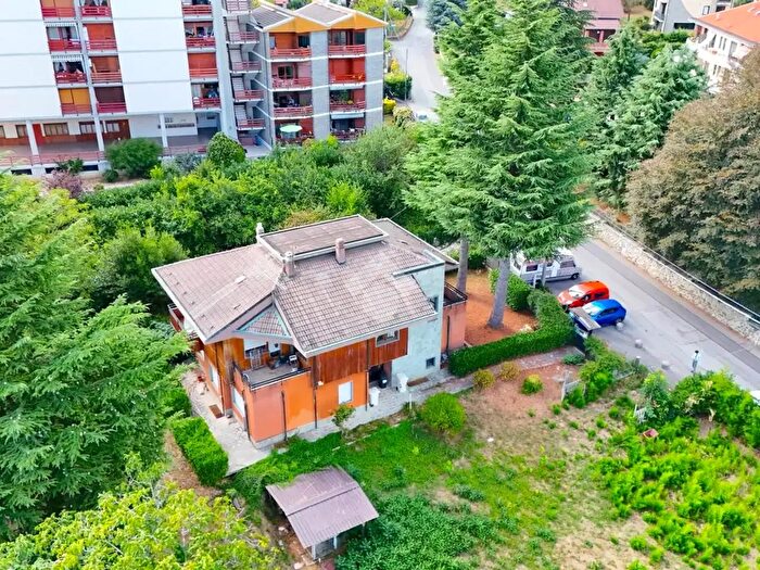 Casa con 13 locali in vendita in Via Freinetto, Coazze