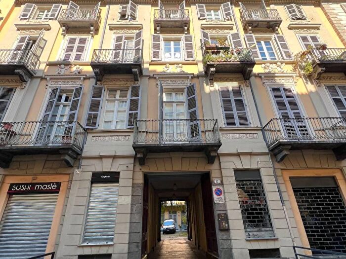 Appartamento bilocale in affitto in Via Giuseppe Mazzini, Via della Rocca, Torino