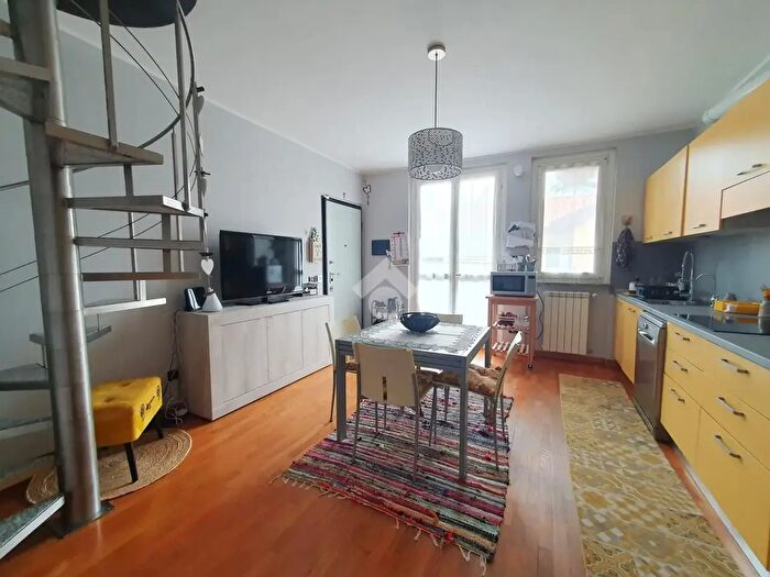 Appartamento bilocale in affitto in Via per Pontevecchio, Robecco Sul Naviglio