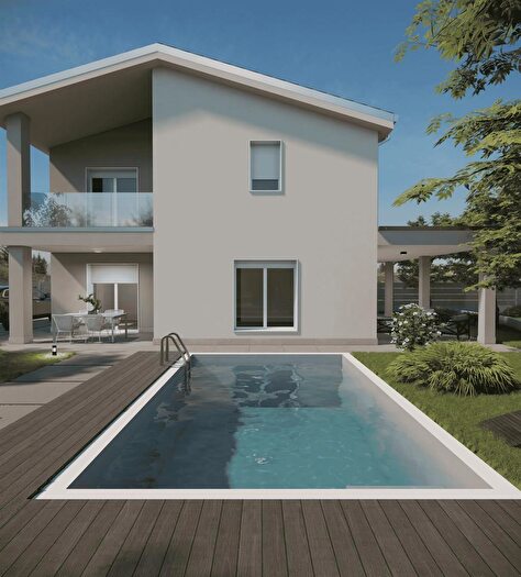 Casa con 5 locali in vendita in Ravenna