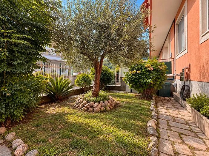 Appartamento quadrilocale in vendita in Via Ponte Vecchio, Carasco