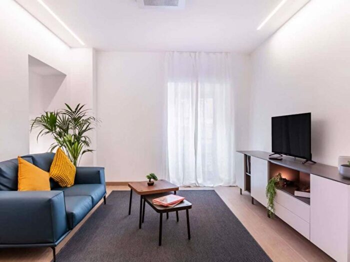 Appartamento trilocale in affitto in Via Cavour, Colle Oppio, Roma