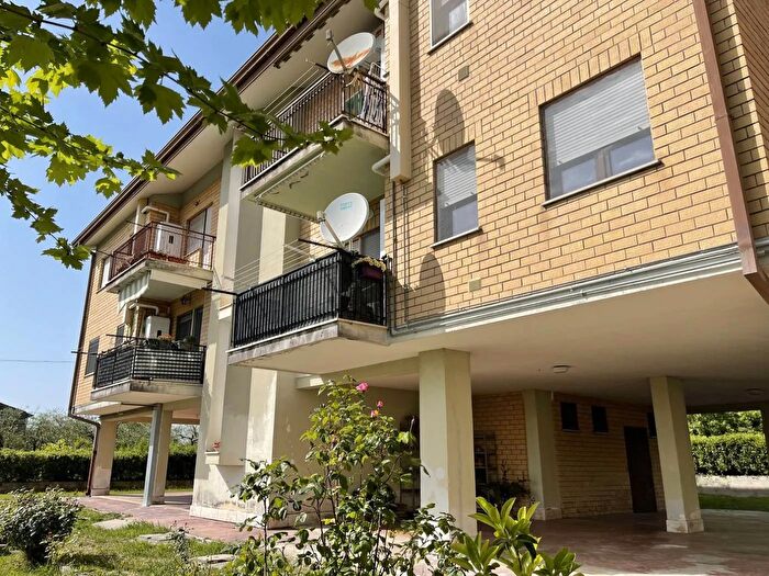 Appartamento trilocale in vendita in Via B BelliColfelice, Colfelice