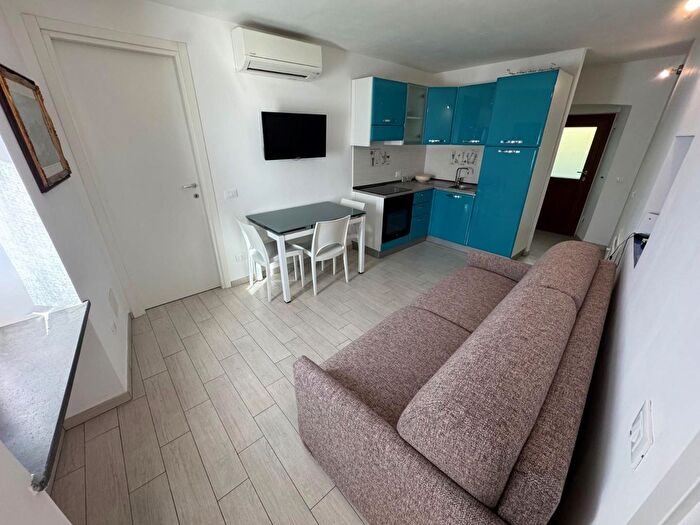 Appartamento trilocale in vendita in Porto Azzurro