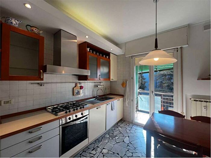 Appartamento con 6 locali in affitto in VIA CA ROSSA, Carpenedo Bissuola, Venezia
