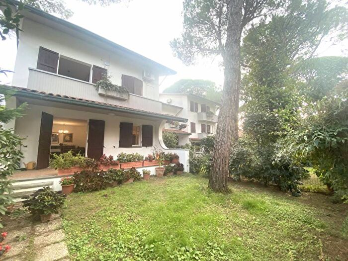 Casa con 5 locali in affitto in Milano Marittima, Cervia