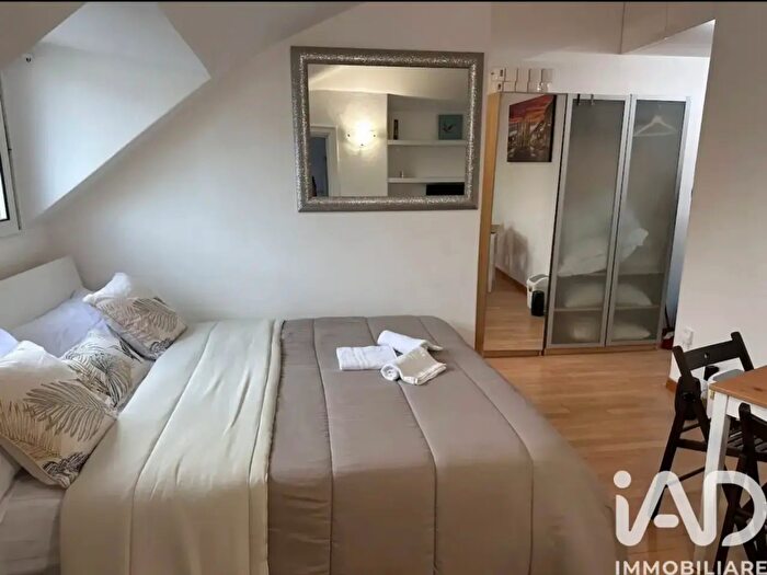 Appartamento bilocale in affitto in Via Vespri Siciliani, Milano