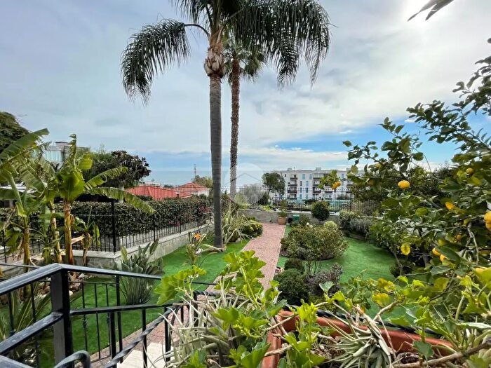 Casa trilocale in vendita in Via Padre Giovanni Semeria, Sanremo